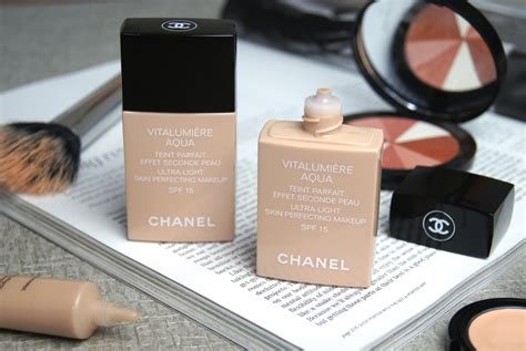 chanel vitalumiere aqua foundation 50 beige|chanel vitalumiere aqua foundation reviews.